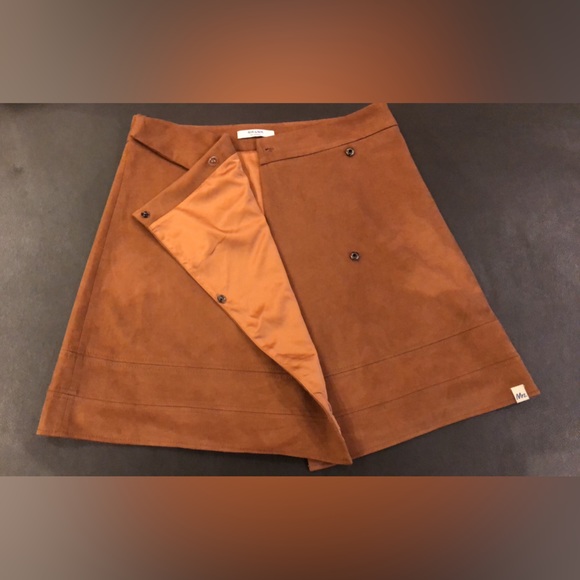 Nik & Nik Girls suede wrap skirt in cognac colour, size 16 - Picture 4 of 7